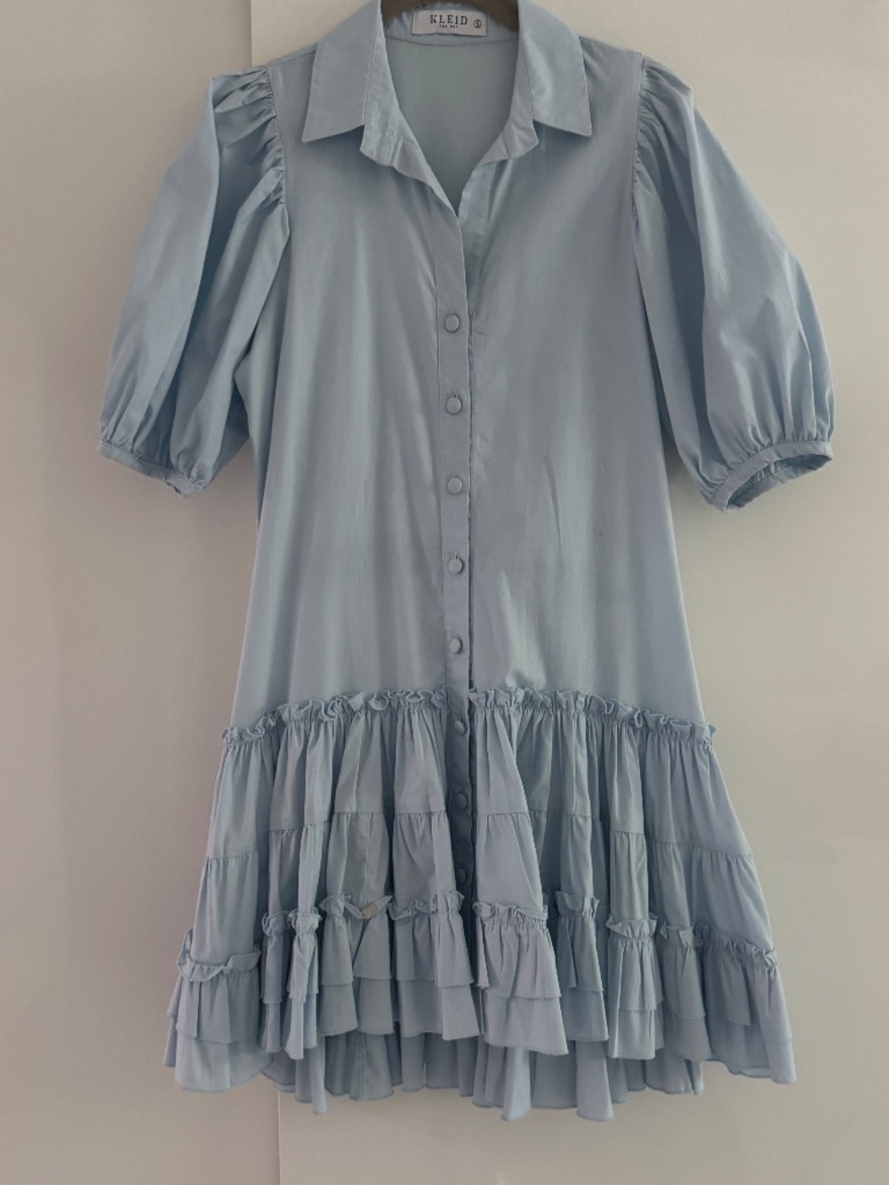 Kleid Light Blue Ruffle Shirt Dress